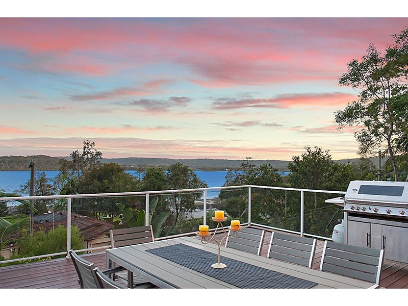 123 Broadwater Drv, Saratoga NSW 2251