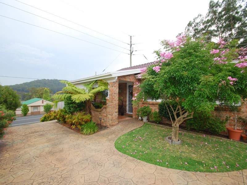 1 Melville St, Kincumber NSW 2251