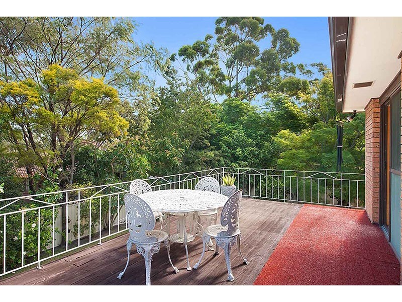 13 Peterson Cl, Kincumber NSW 2251