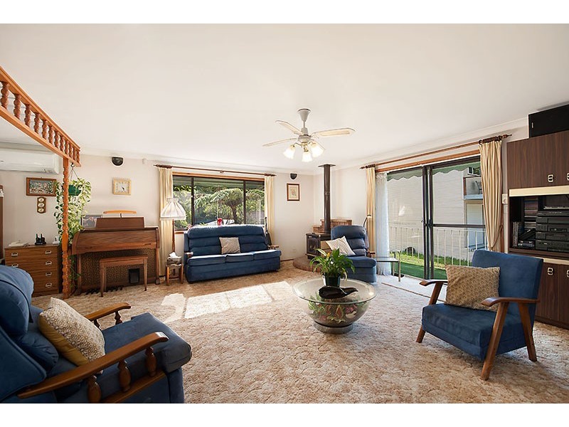 13 Peterson Cl, Kincumber NSW 2251