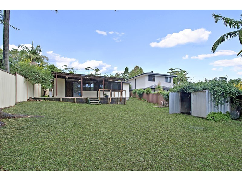 16 Cameron Cres, Kincumber NSW 2251