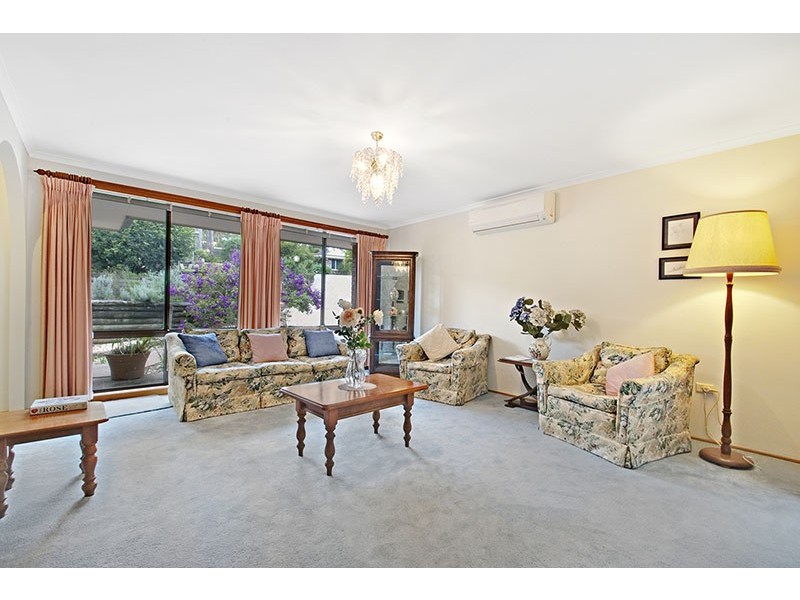15 Waldron Rd, Kincumber NSW 2251
