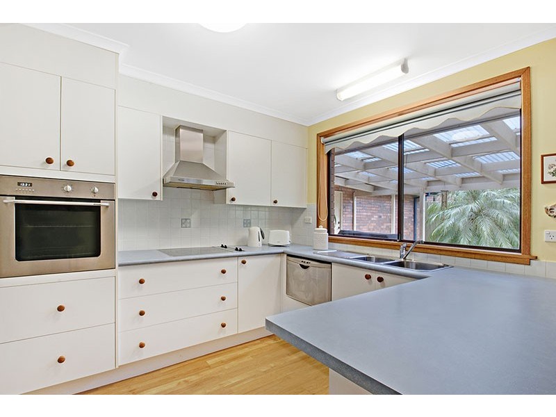 15 Waldron Rd, Kincumber NSW 2251