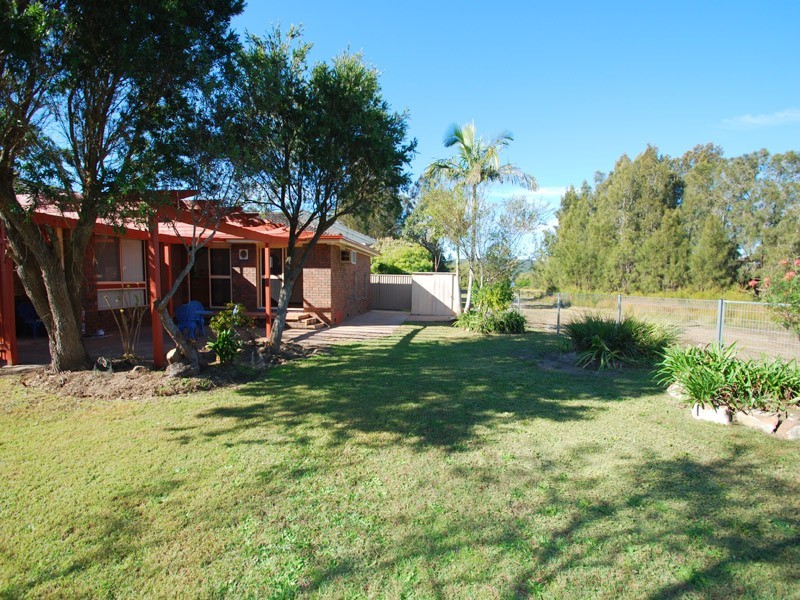 6 Arrunga Cl, Davistown NSW 2251