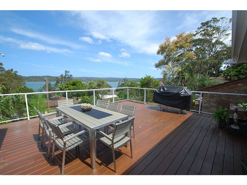 123 Broadwater Drv, Saratoga NSW 2251