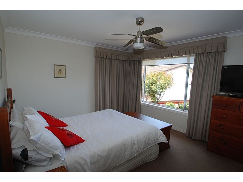 123 Broadwater Drv, Saratoga NSW 2251
