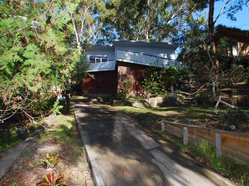 26 MacMasters Pde, Macmasters Beach NSW 2251