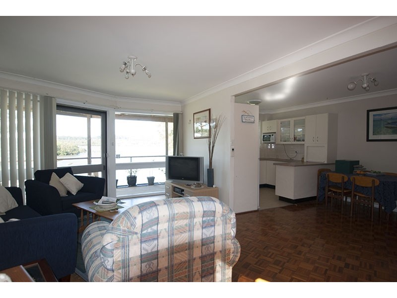 3/12 Sierra Crescent, East Gosford NSW 2250