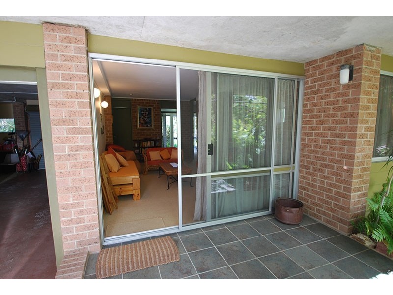 27 Ocean Drv, Macmasters Beach NSW 2251
