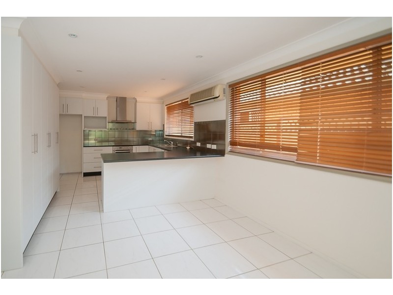 16 Erambie Rd, Kincumber NSW 2251