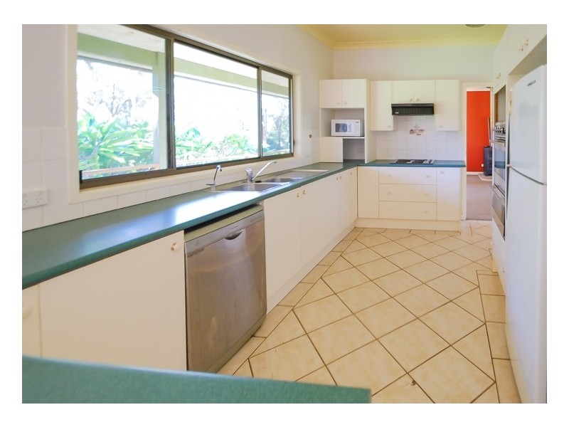 477 Empire Bay Dr, Kincumber NSW 2251
