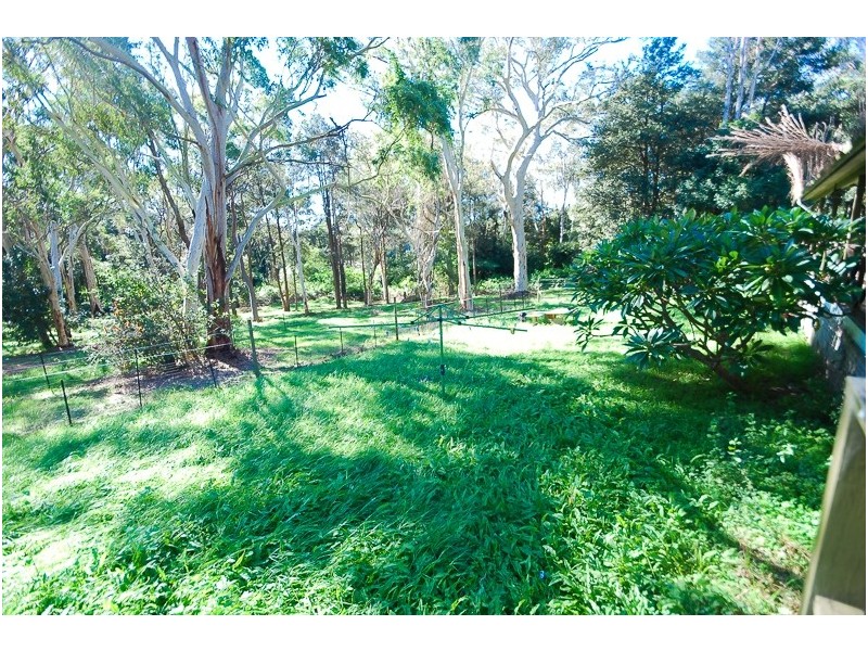 477 Empire Bay Dr, Kincumber NSW 2251