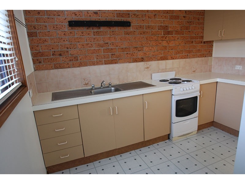 2/63-65 Davies St, Kincumber NSW 2251