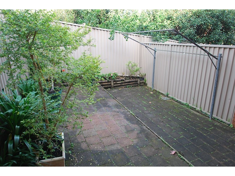 2/63-65 Davies St, Kincumber NSW 2251