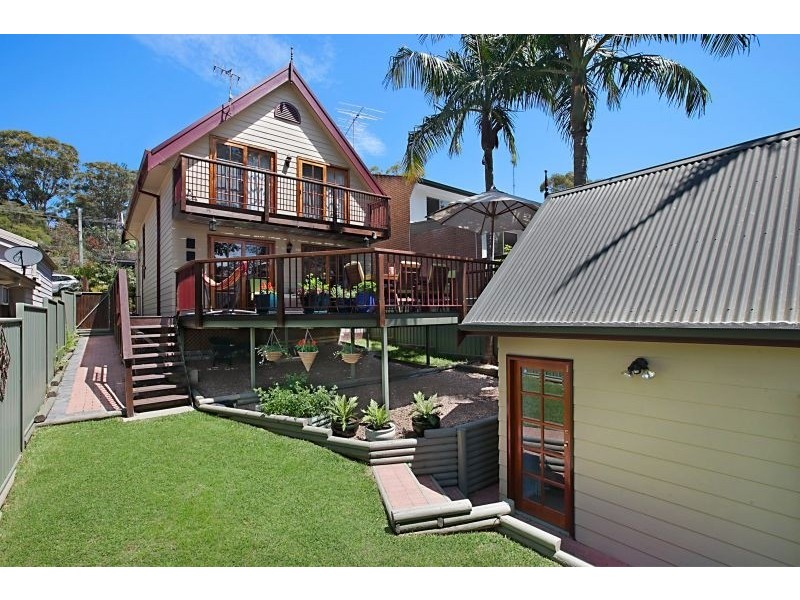 24 Water St, Kincumber NSW 2251
