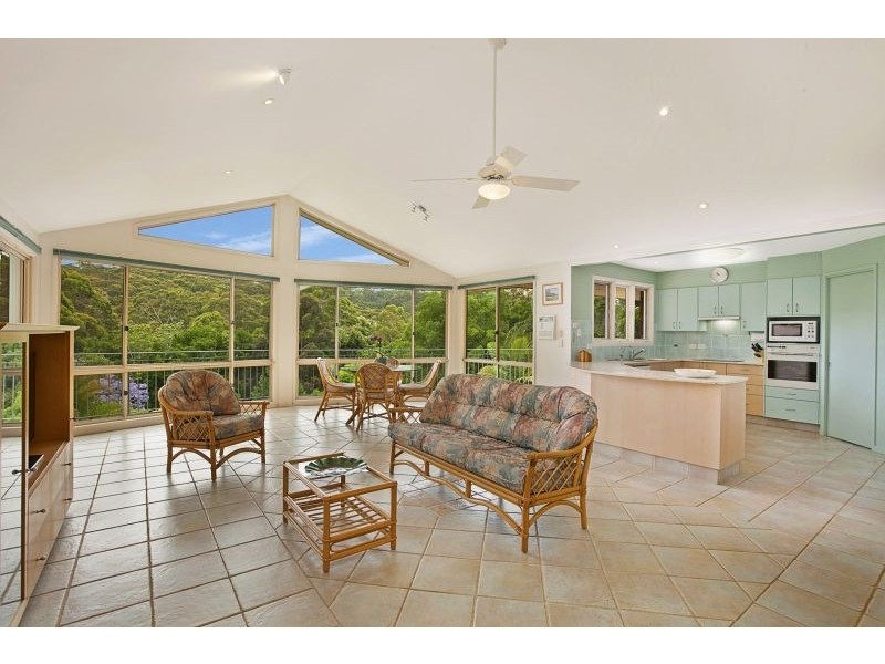 737 The Scenic Rd, Macmasters Beach NSW 2251