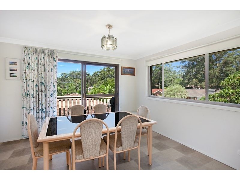 8 Woodfield Rd, Kincumber NSW 2251