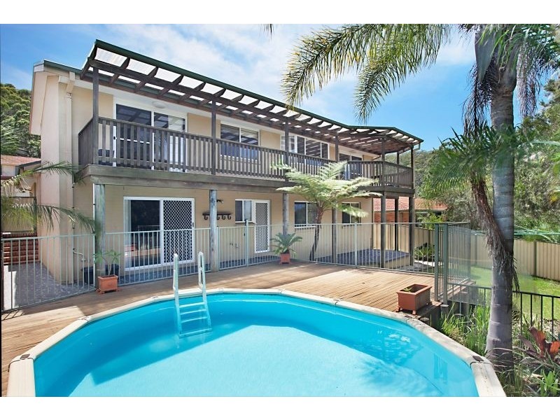 5 Kingfisher Cl, Kincumber NSW 2251
