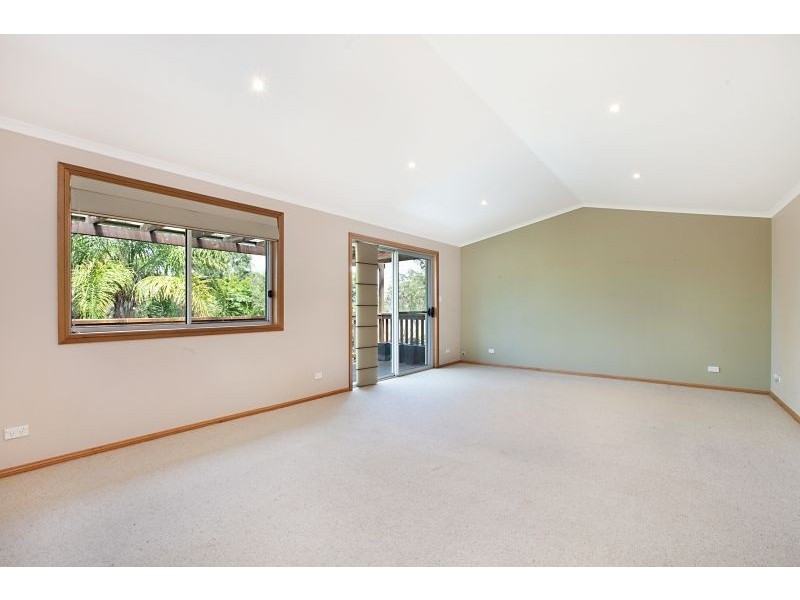 5 Kingfisher Cl, Kincumber NSW 2251