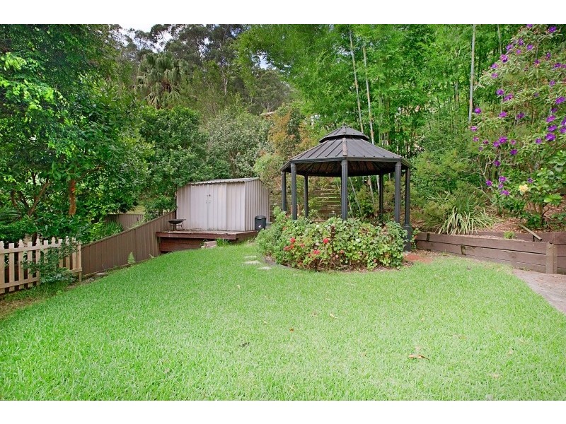 10 Amaroo Cl, Green Point NSW 2251