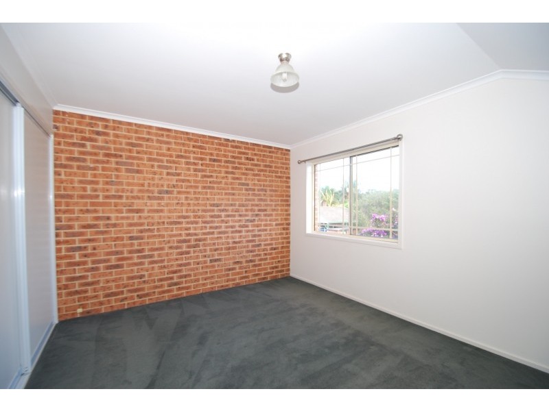 16/166 Avoca Drive, Kincumber NSW 2251