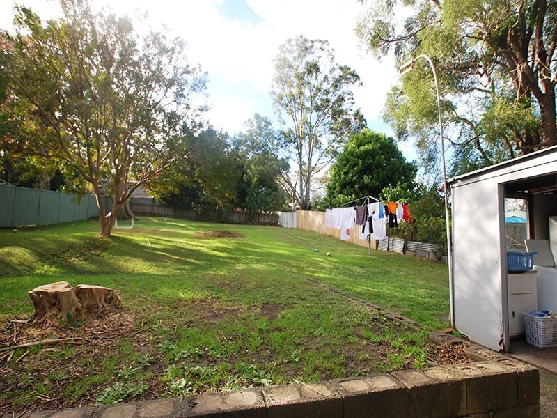 8 TORA AVE, Kincumber NSW 2251