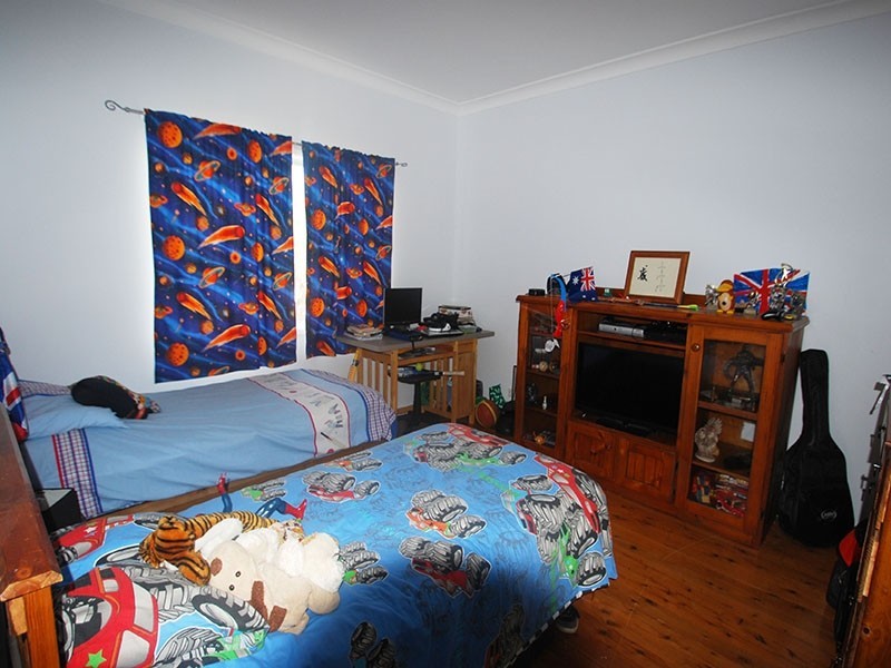 8 TORA AVE, Kincumber NSW 2251