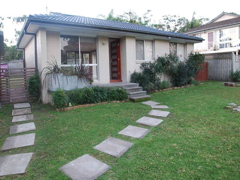 6  Gurrigal St, Kincumber NSW 2251