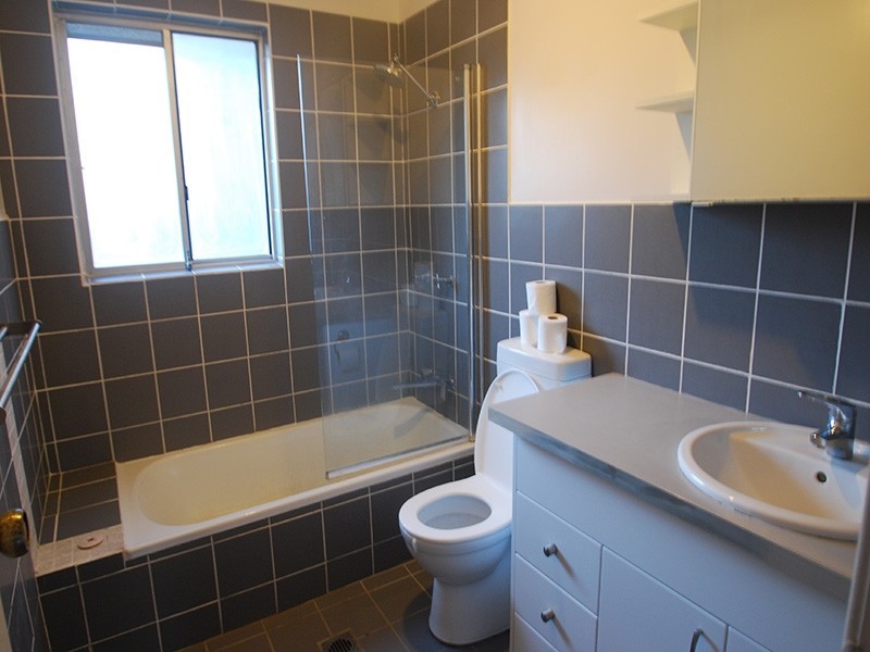 6  Gurrigal St, Kincumber NSW 2251