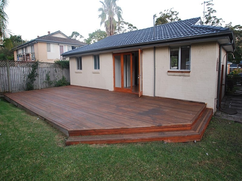 6  Gurrigal St, Kincumber NSW 2251