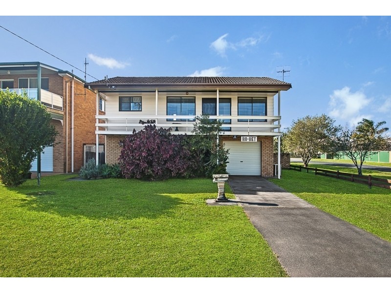 5 Davis Ave, Davistown NSW 2251