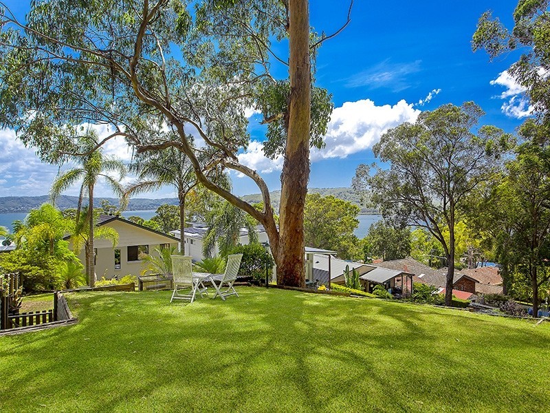 64 The Corso, Saratoga NSW 2251