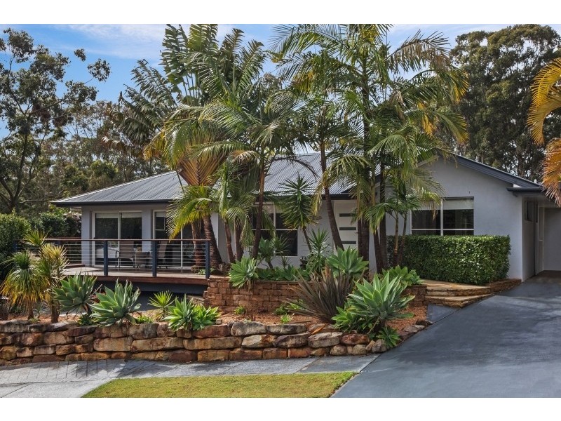 16 Woodfield Rd, Kincumber NSW 2251