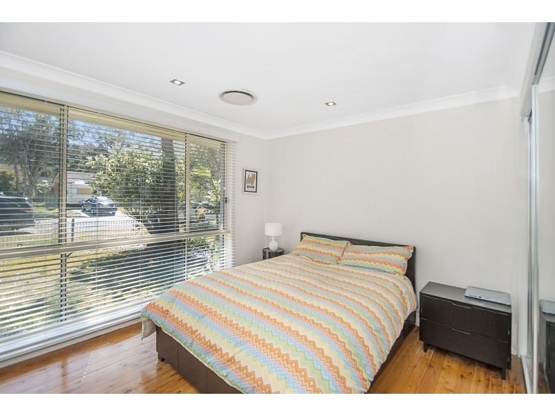 11 Samantha Cres, Kincumber NSW 2251