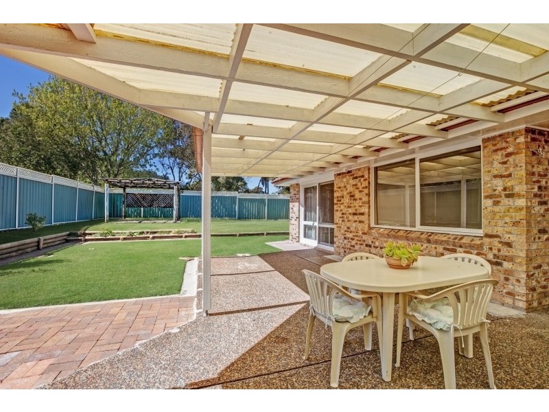 26 Tilba St, Kincumber NSW 2251