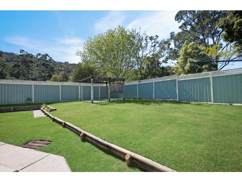 26 Tilba St, Kincumber NSW 2251