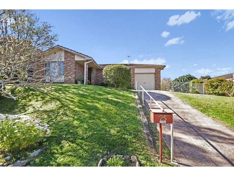 25 Oberton St, Kincumber NSW 2251