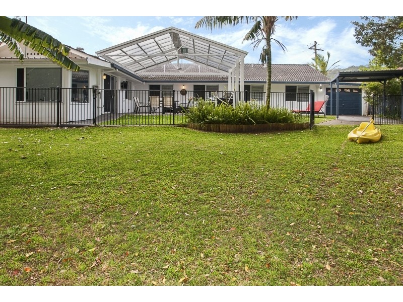 16 Warrana Rd, Kincumber NSW 2251