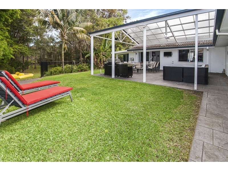 16 Warrana Rd, Kincumber NSW 2251