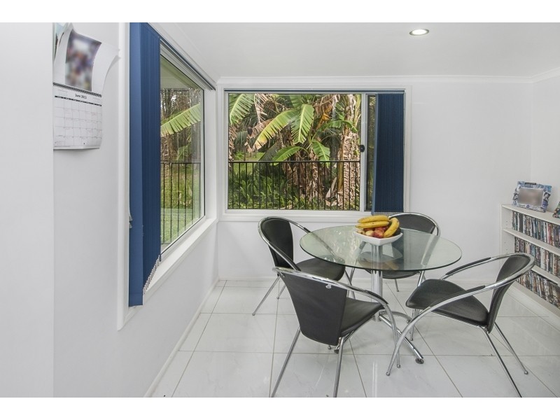 16 Warrana Rd, Kincumber NSW 2251