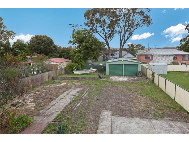 33 Mirreen Ave, Davistown NSW 2251