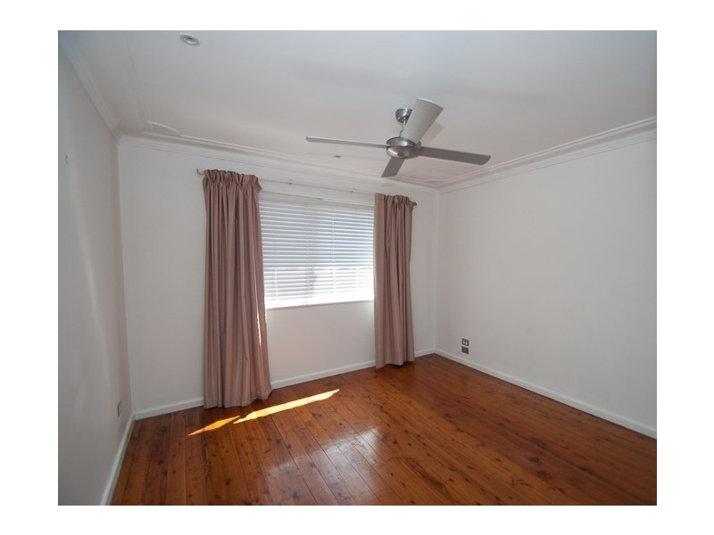 69 Etna Street, Gosford NSW 2250