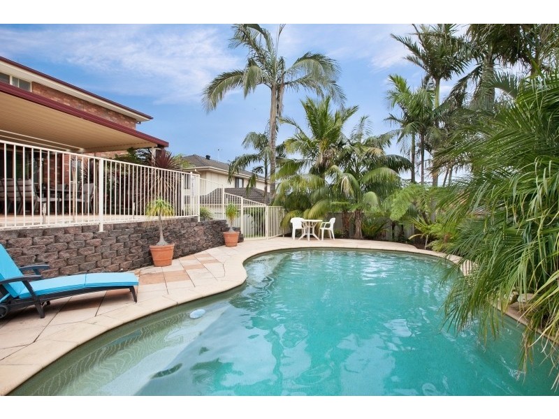 5 Maas Parade, Forresters Beach NSW 2260