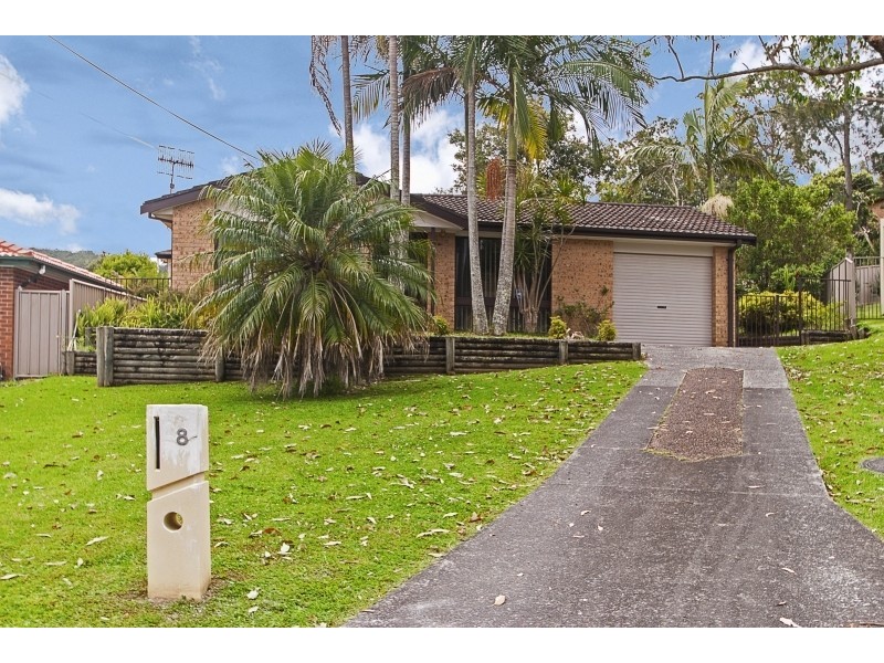 8 Lyndall Cl, Kincumber NSW 2251