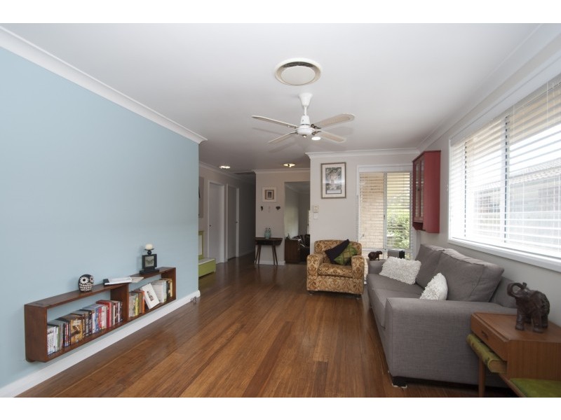 1 Kooreal Rd, Kincumber NSW 2251