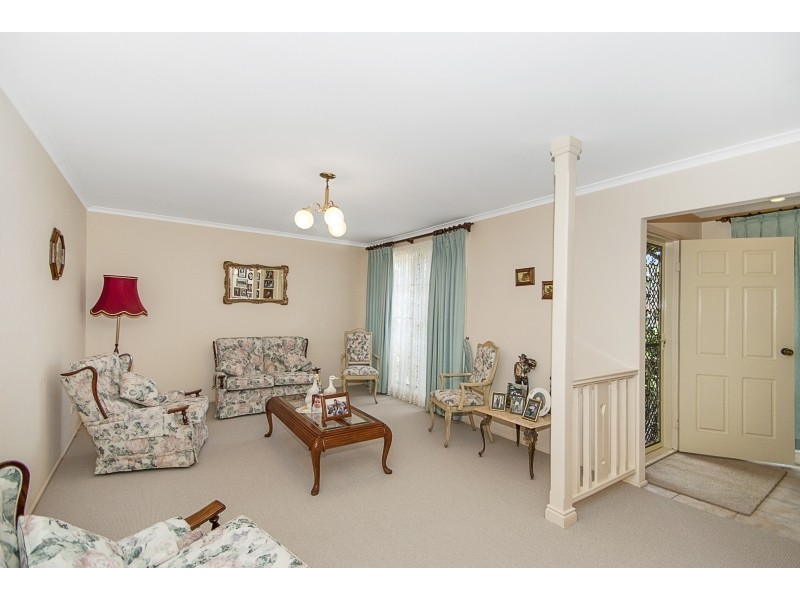 3 Verden Cl, Green Point NSW 2251
