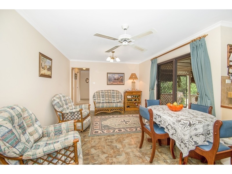 3 Verden Cl, Green Point NSW 2251
