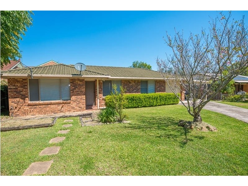 160 Avoca Drive, Kincumber NSW 2251