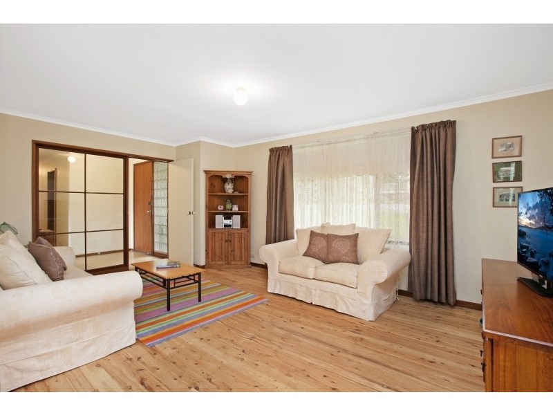 1 Tora Avenue, Kincumber NSW 2251
