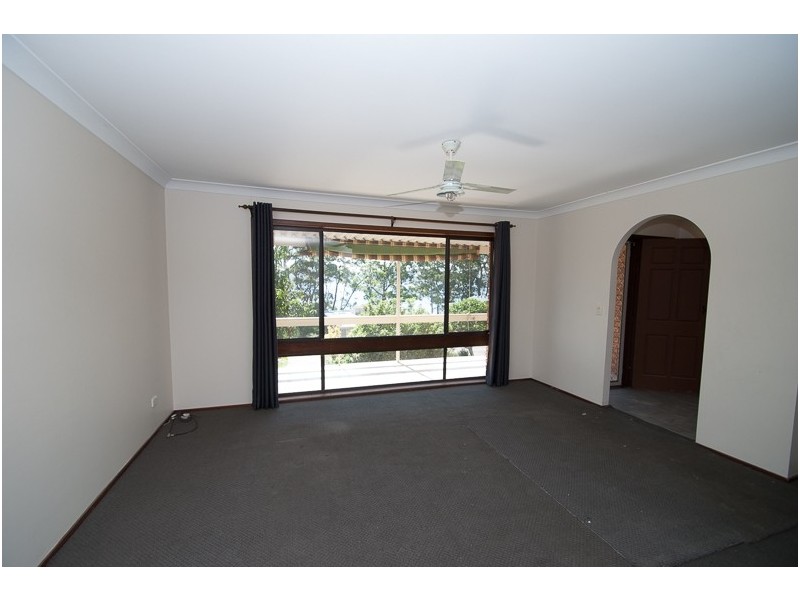 9 Centennial Drive, Saratoga NSW 2251